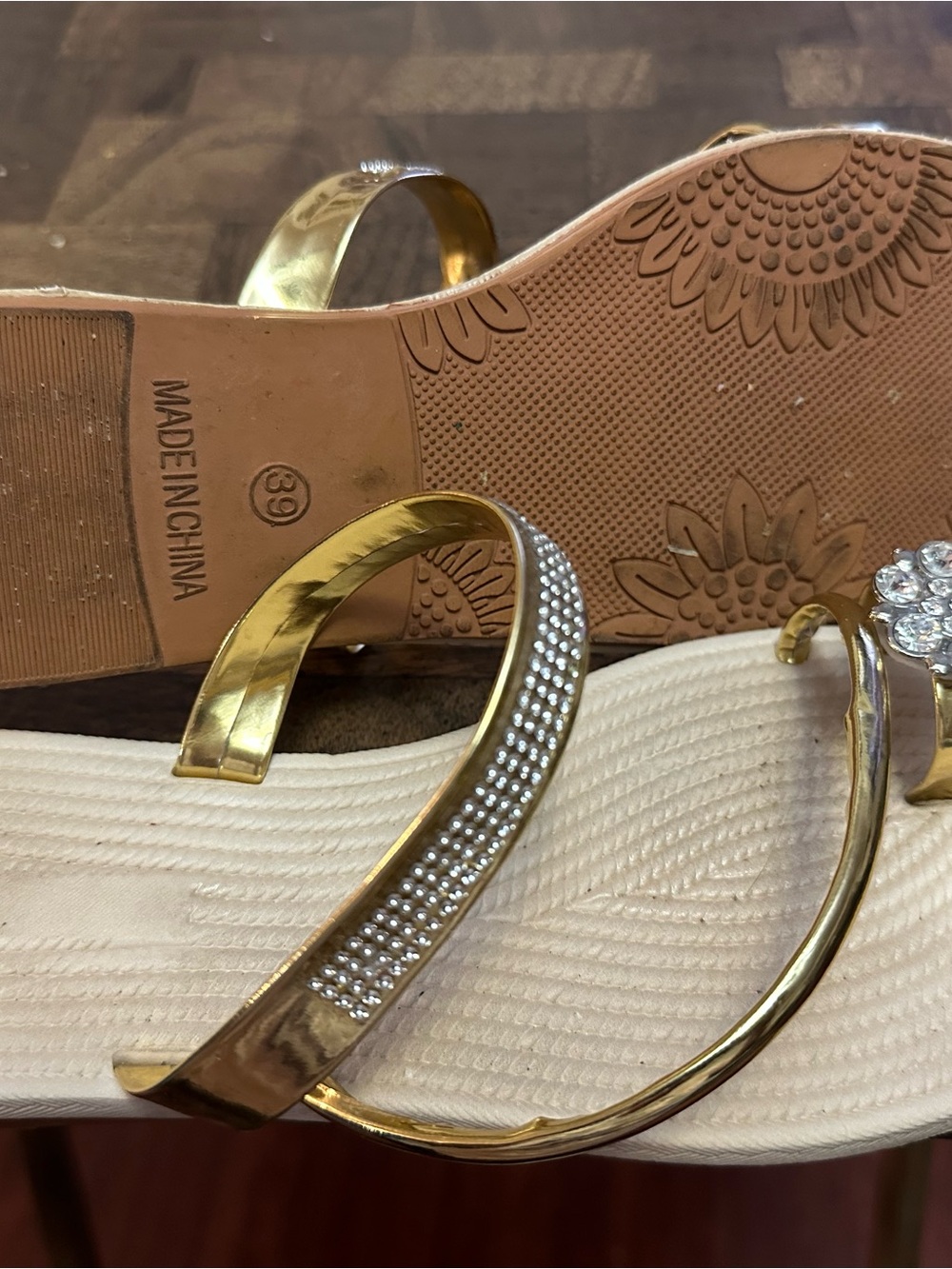 SHEIN Gold Rhinestone Strap Sandals